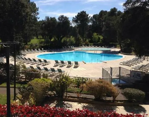 Moliets Plage Appartement Pour 4 Piscine Proche Plage Et Commerces